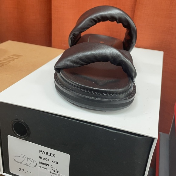 Alias Mae Paris Slide NWT - Picture 2 of 3